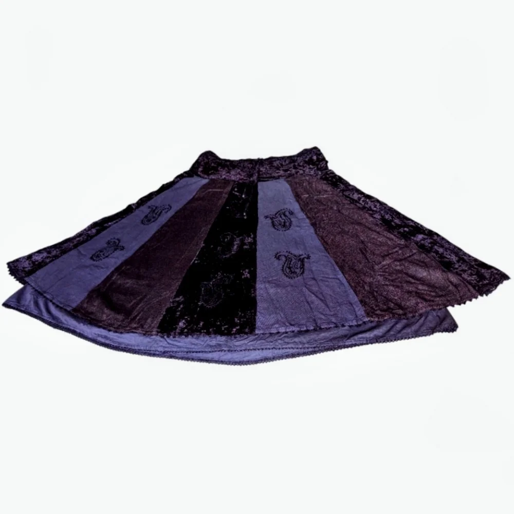 Vtg Boho Velvet Skirt Gypsy Cosplay Raaga Patchwork Embroidered OS Purple Brown - Picture 4 of 14